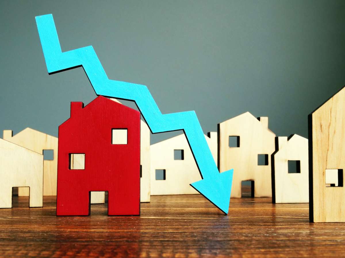 The crisis in the real estate market